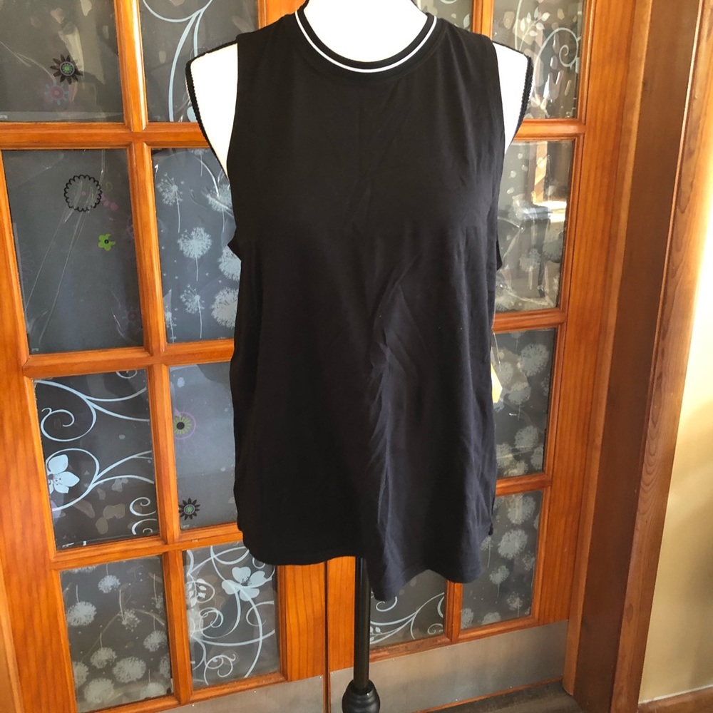 NWT Black Avia sleeveless tee SZ L